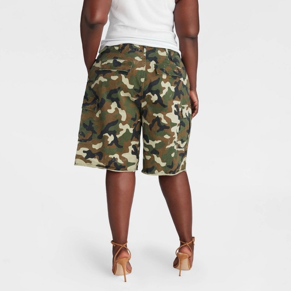 KBB Women's Mid-Rise Cargo Shorts Green Camo XS,S,M,L,XL,XXL,1X,2X,3X,4X - Picture 6 of 8